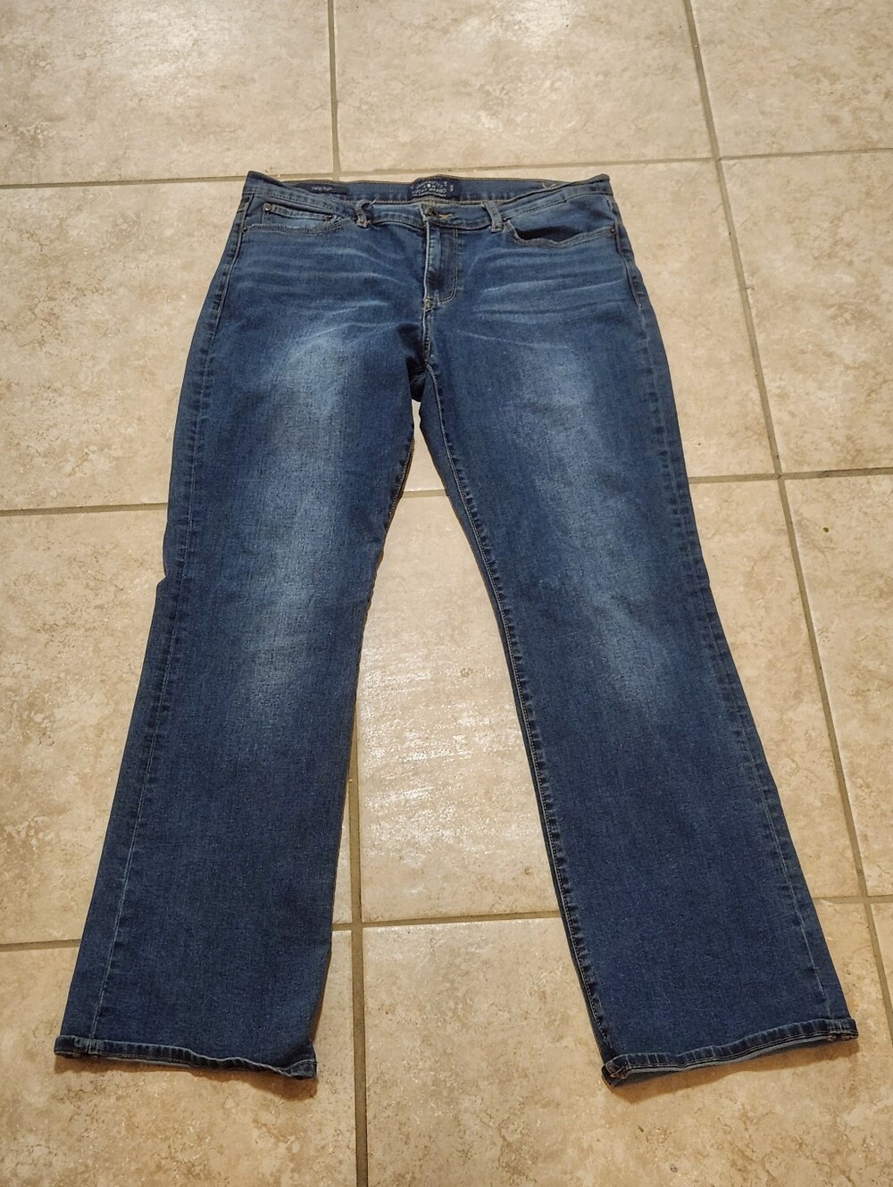 Lucky Brand Women's Bootcut Jeans in Blue Wash 12/31